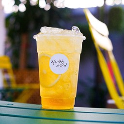 ส้มจี๊ดโซดา