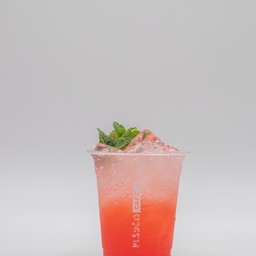 Strawberry Sparkling