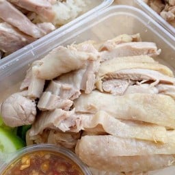 โก๊ะข้าวมันไก่สูตรดั้งเดิม