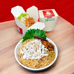 เส้นหมี่ไก่ฉีก สูตรแซ่บ (แถมน้ำพริกหมูกระจก)