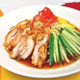 บะหมีเย็นไก่คาราอาเกะ