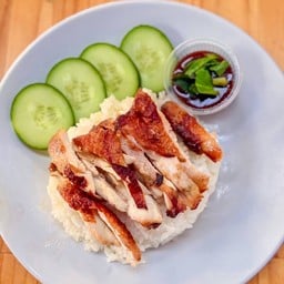 ยำแซ่บบนตึก เปิด 24 ชั่วโมง - สุขสวัสดิ์