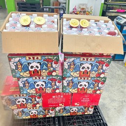 แอปเปิ้ลฟูจิแกนน้ำผึ้ง ยกลัง 18-30 ลูก ออแกนิกผิวมีลาย