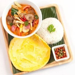 ต้มยำเห็ดน้ำข้น + ไข่เจียว หรือ ไข่ฟู