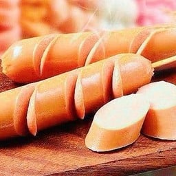 ไส้กรอกไก่ หนังกรอบ รมควันจัมโบ้