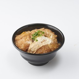 ข้าวหน้าปลาดอลลี่ทอด ราดไข่(ไม่เผ็ด)