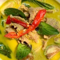 แกงเขียวหวานไก่ + ขนมจีน