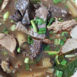ต้มแซ่บเครื่องในหมู