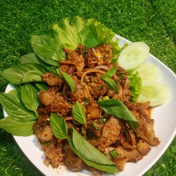 น้ำตกคอหมูย่่างเป็นกับข้าว