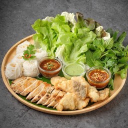 เมี่ยงไก่ย่างน้ำจิ้มแซ่บ และปลากะพงน้ำจิ้ม 2 รส ขนาด L