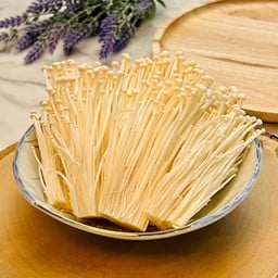 เห็ดเข็มทอง