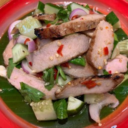 ยำหมูสันนอก LS