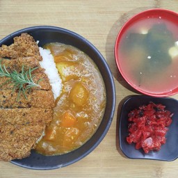 [เมนูฮิตฮิต] ข้าวแกงกระหรี่หมูทงคัตสึ + ซุปมิโสะ+ผักดอง