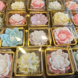 วุ้นดอกไม้ 3ดี ในกล่องทอง 1 กล่อง