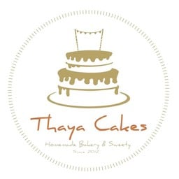 เค้กวนิลา ขนาด 1ปอนพร้อมเทียน