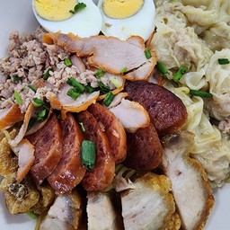 เกี๊ยวจัมโบ้