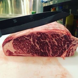 Uncooked Striploin Angus 5+ 300G
