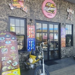 145 Highway Burger อุทัยธานี