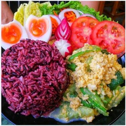 ชุดข้าวไรซ์เบอร์รี่+แตงกวาผัดใส่ไข่+ไข่ต้ม 1ฟอง (กล่อง750ml)