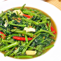 ผัดผักบุ้งไฟแดง