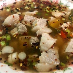 ต้มแช่บหมูสามชั่น