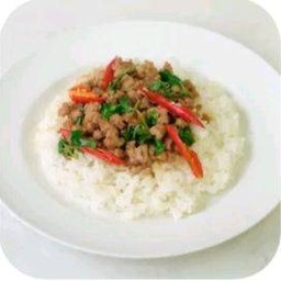 กะเพราหมูราดข้าว