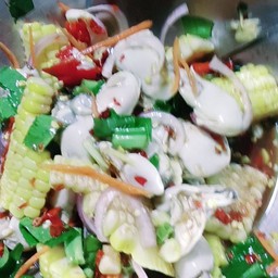 ยำหอยนางรม