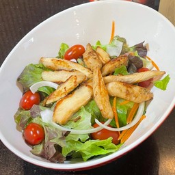 สลัดอกไก่จี่