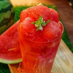 แตงโมปั่น(เน้นเนื้อแตงโมสด)สูตรจัดหนักจัดเต็มแก้ว22oz