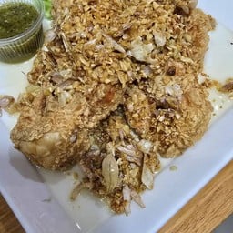 กุ้งก้ามกรามทอดกระเทียม