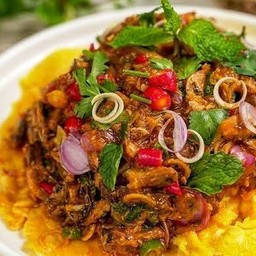 ชุดข้าวไข่ข้น2ฟอง(สูตรนุ่ม)+ยำปลากระป๋อง1 กระป๋อง+ผักสด