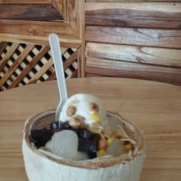 กล้าโคโค่นัท
