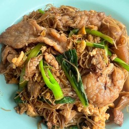 ราดหน้า-ผัดซีอิ๊วโกเด เฮียเบิ้ม (ตรงข้ามเซเว่น ตลาดจรูญทรัพย์)