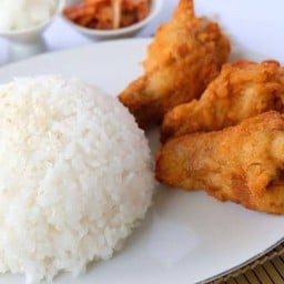 ข้าวไก่ทอด