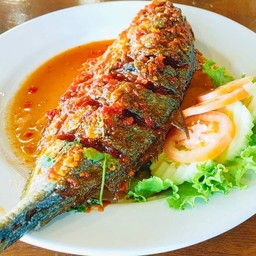 ปลาทอดราดพริกสด