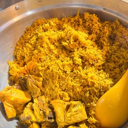 บ้านม๊ะหญิง ชา กาแฟ อาหารเช้า ฮาลาล