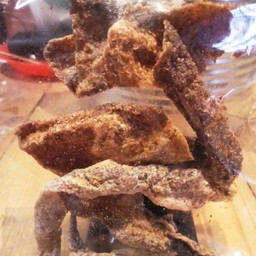 หนังปลาทอดกรอบรสต้มยำ