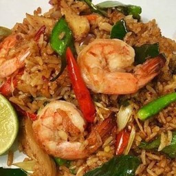 ข้าวผัดต้มยำ