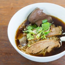 ก๋วยเตี๋ยวเป็ดพะโล้