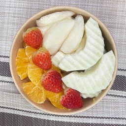 ส้ม ฝรั่ง สาลี่ สตอเบอรรี่