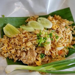 ข้าวผัดรถไฟ