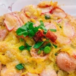 ข้าวไข่เจียวไส้กรอกรมควัน