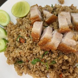 กะเพราคลุกข้าว