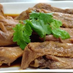 ขาเป็ดพะโล้