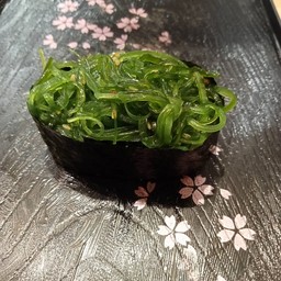 ยำสาหร่าย