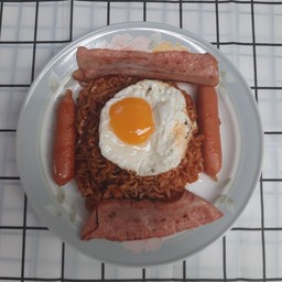 มาม่าเกาหลีซัมยัง (ซองดำ)