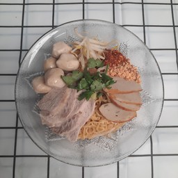 ก๋วยเตี๋ยวคลุกซอสสูตรเด็ด - เส้นหมี่เหลือง