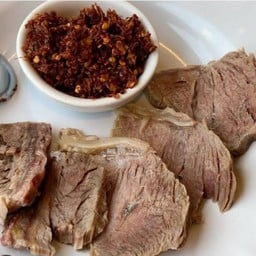 เนื้อนึ่งน้ำพริกข่า