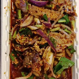 น้ำตกหมู