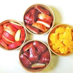 ฝรั่งแช่บ๊วย ผลไม้ปอกพร้อมทาน ชาผลไม้ กรีกโยเกิร์ต